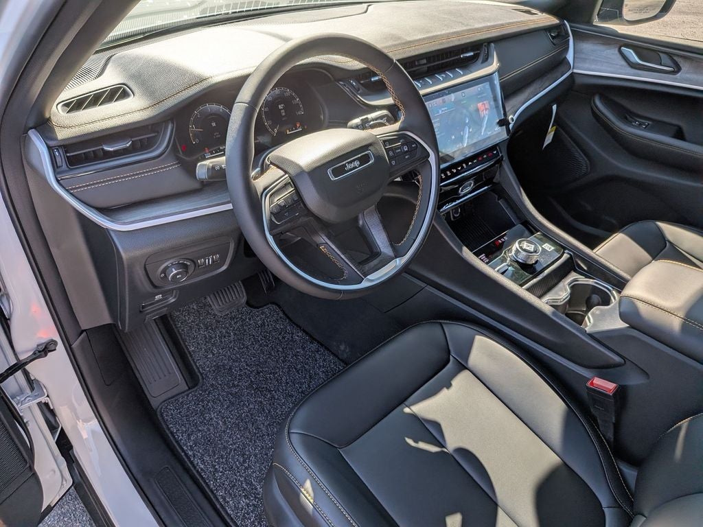 2026 Jeep Grand Cherokee L Base
