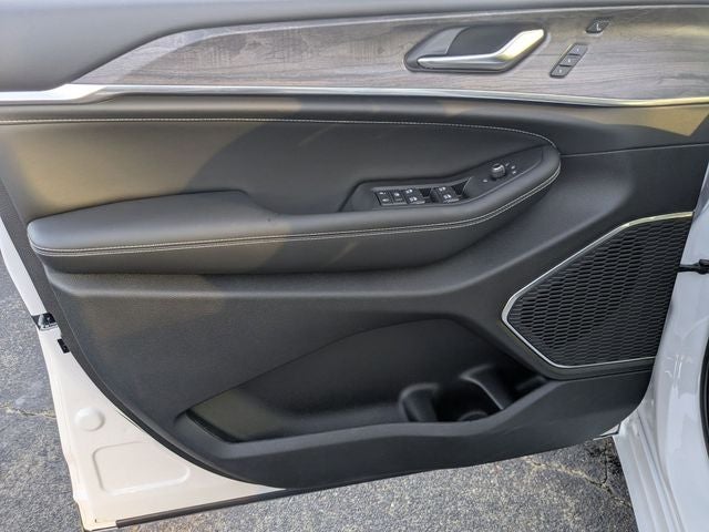 2025 Jeep Grand Cherokee L Overland