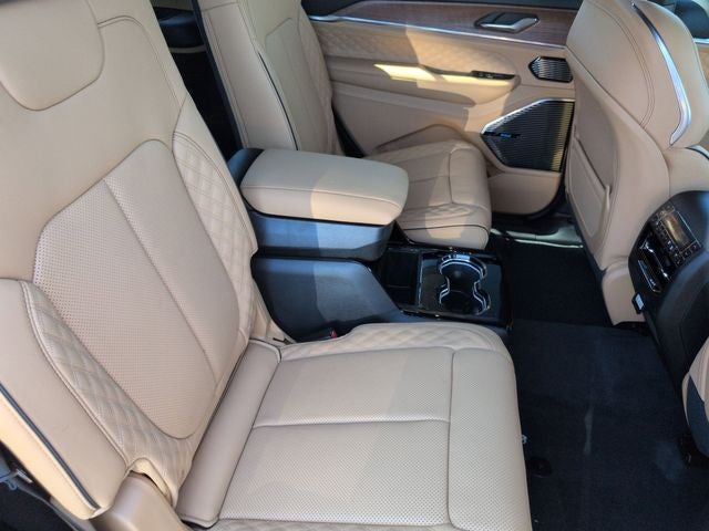 2026 Jeep Grand Cherokee L Summit
