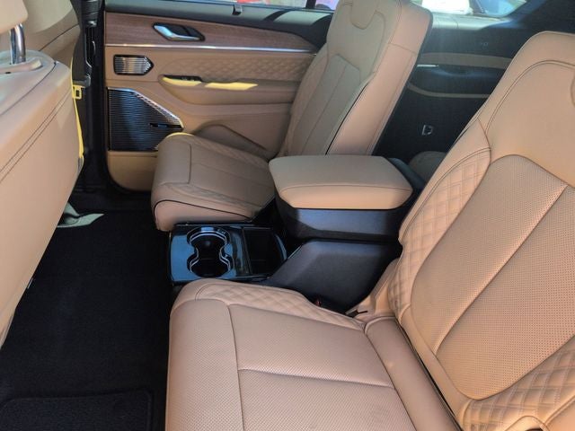 2026 Jeep Grand Cherokee L Summit