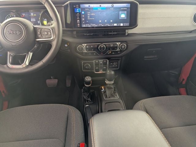 2025 Jeep Wrangler Sahara 4xe