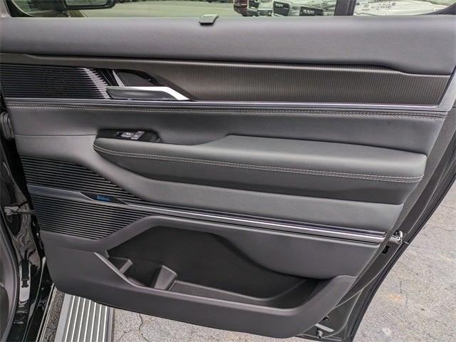 2024 Jeep Grand Wagoneer L Series II