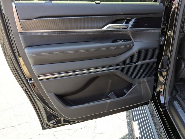 2024 Jeep Grand Wagoneer L Series II