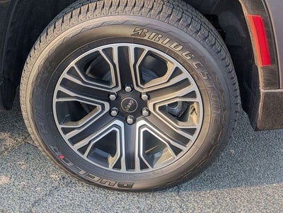 2026 Jeep Grand Wagoneer Base