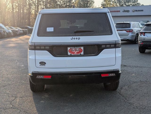 2026 Jeep Grand Wagoneer Base