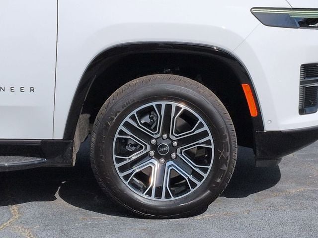 2026 Jeep Grand Wagoneer Base