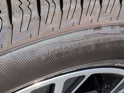 2026 Jeep Grand Wagoneer Base