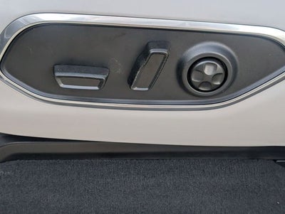 2026 Jeep Grand Wagoneer Base