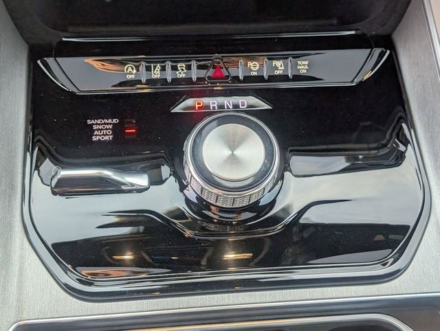 2026 Jeep Grand Wagoneer Base