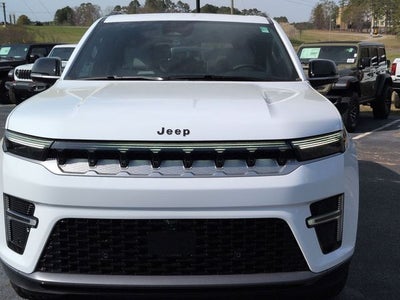 2026 Jeep Grand Wagoneer Base