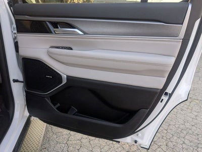 2026 Jeep Grand Wagoneer Base