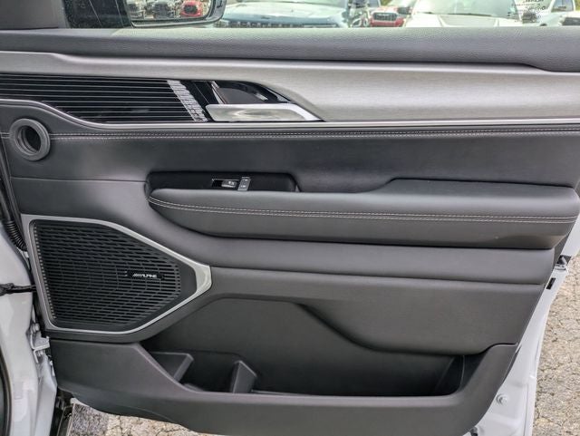 2026 Jeep Grand Wagoneer Upland