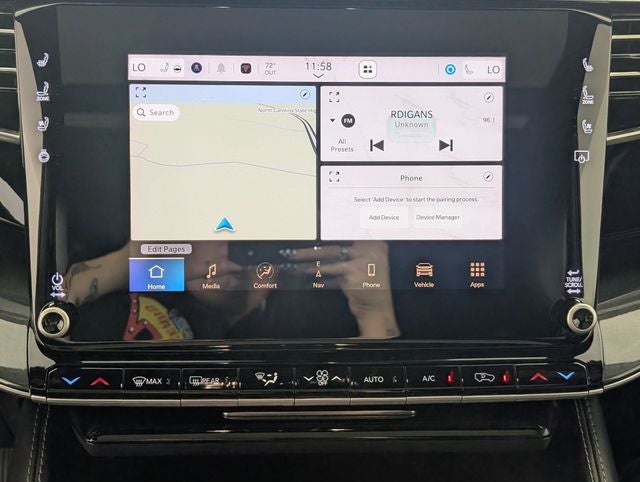 2023 Jeep Wagoneer Base