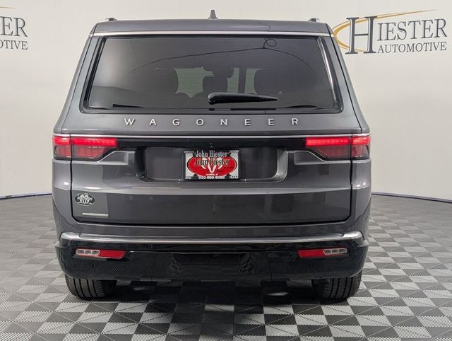 2023 Jeep Wagoneer Base