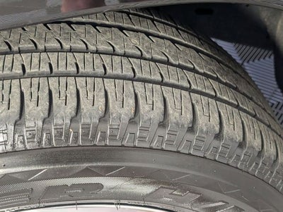 2023 Jeep Wagoneer Base