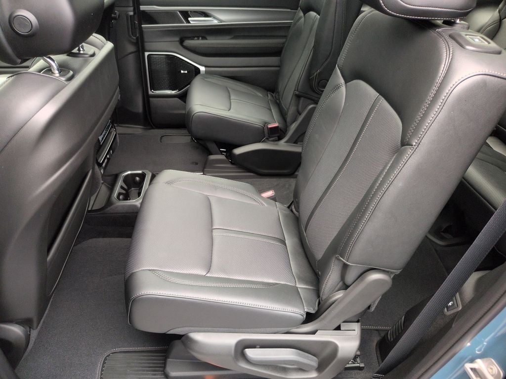2026 Jeep Grand Wagoneer Limited Altitude