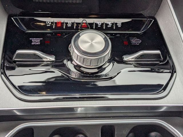 2026 Jeep Grand Wagoneer Base