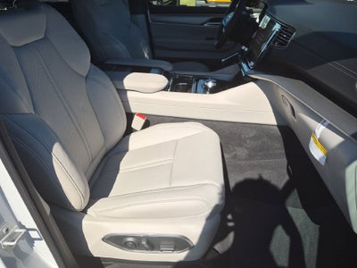 2027 Jeep Grand Wagoneer Limited Altitude