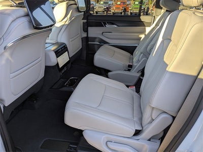 2026 Jeep Grand Wagoneer Base