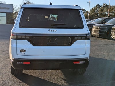 2026 Jeep Grand Wagoneer Base