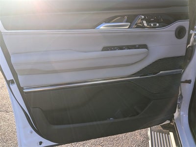 2026 Jeep Grand Wagoneer Base