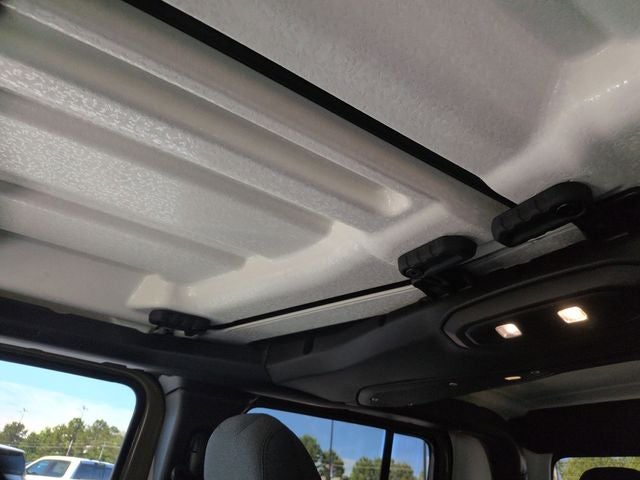 2026 Jeep Gladiator Shadow Ops