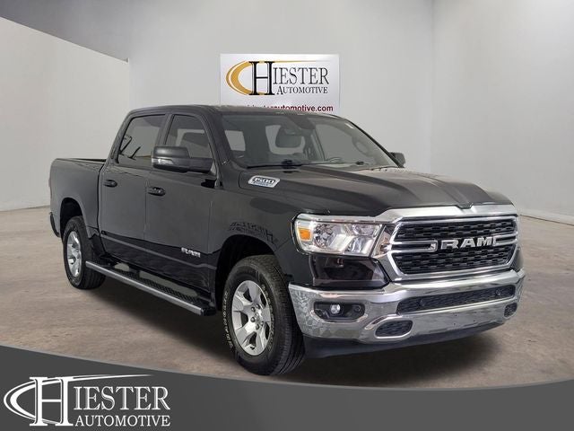 2023 RAM 1500 Big Horn/Lone Star 4x4 Crew Cab 5'7's photo