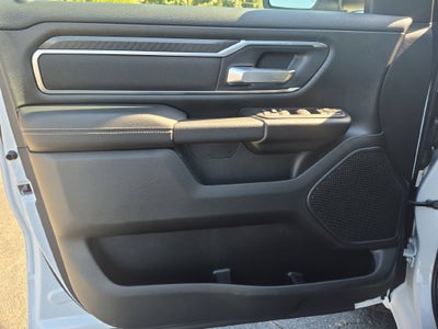 2027 RAM 1500 Big Horn/Lone Star