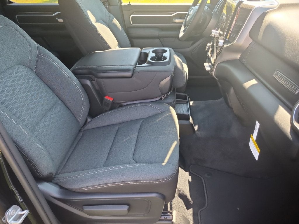 2027 RAM 1500 Big Horn/Lone Star