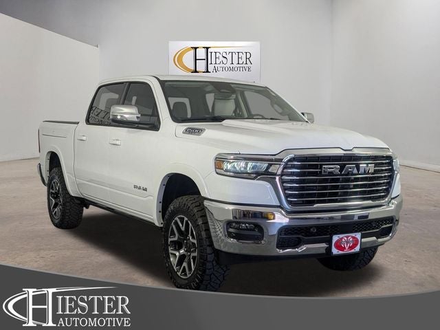 2025 RAM 1500 Laramie 4x4 Crew Cab 5'7's photo