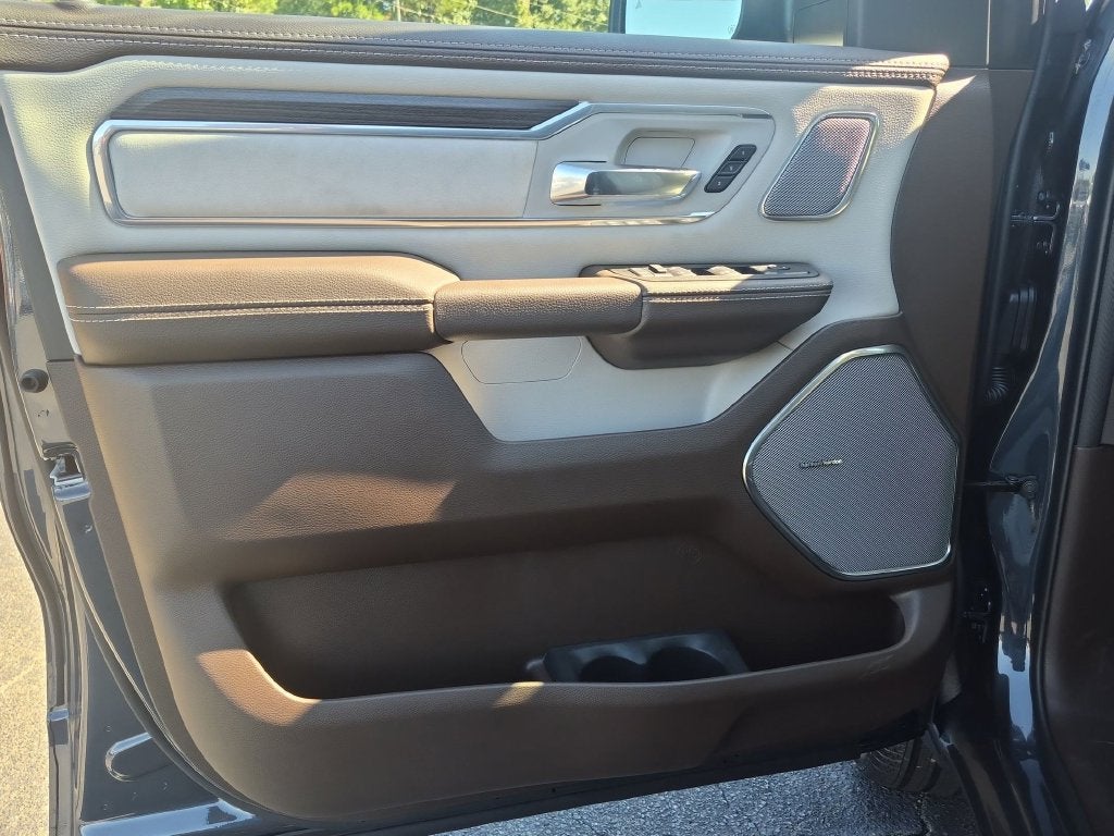 2027 RAM 1500 Laramie