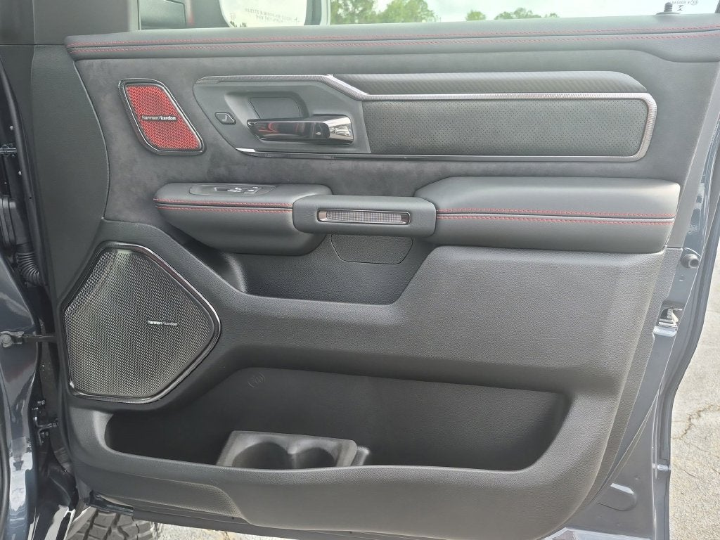 2027 RAM 1500 RHO