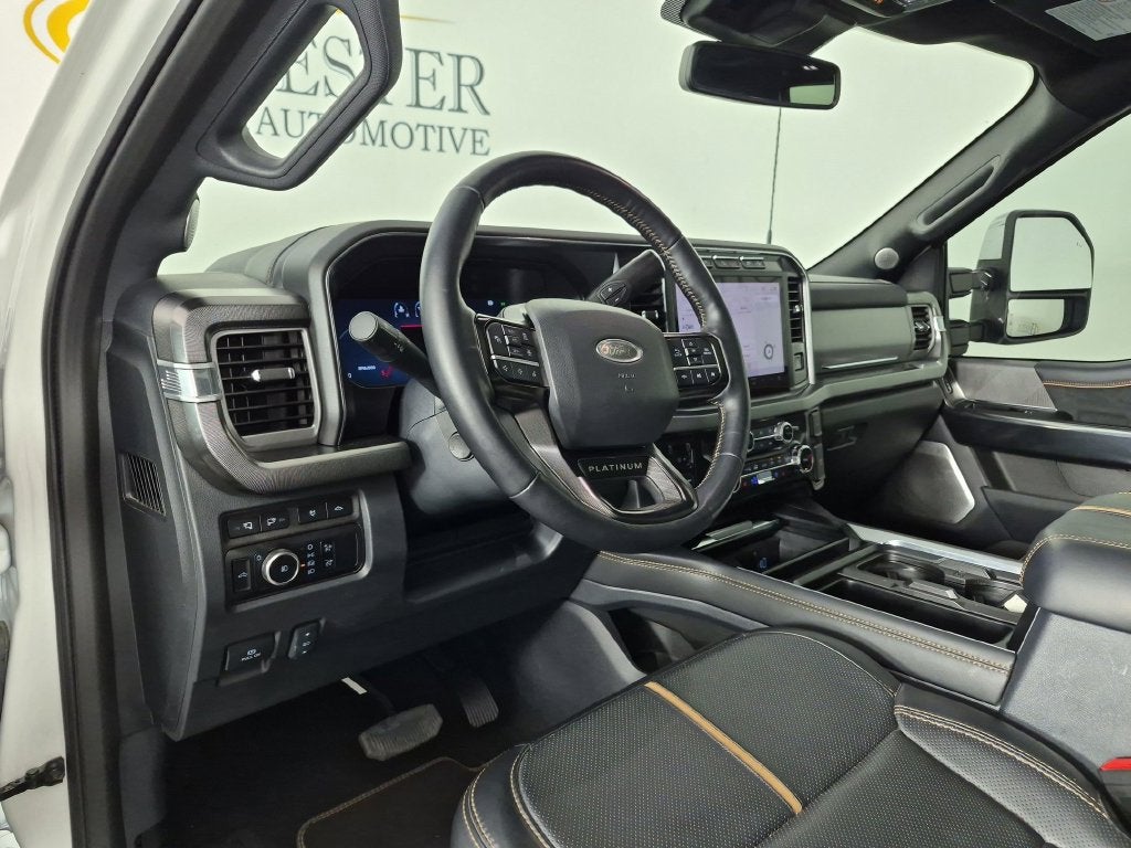 2024 Ford F-350SD Platinum
