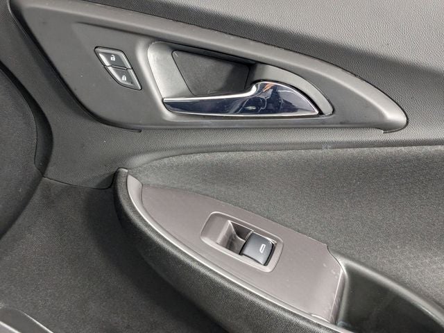 2022 Chevrolet Malibu LS 1FL