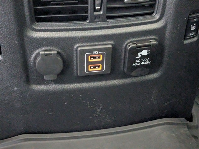 2024 Nissan Titan Platinum Reserve