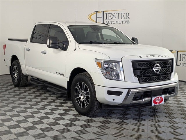 2021 Nissan Titan SV