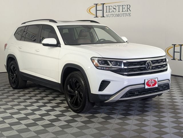 2022 Volkswagen Atlas 3.6L V6 SE w/Technology