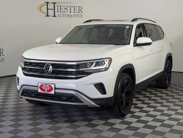2022 Volkswagen Atlas 3.6L V6 SE w/Technology