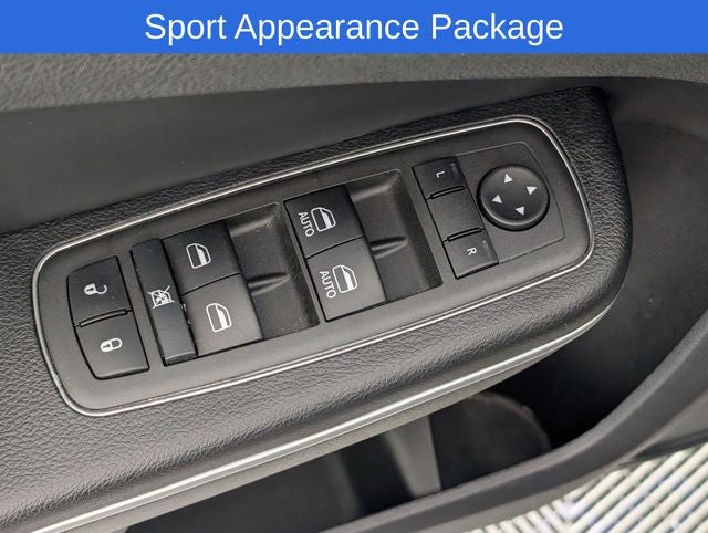 2022 Chrysler 300 Touring