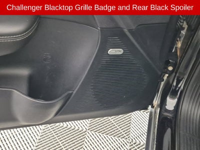 2017 Dodge Challenger SXT