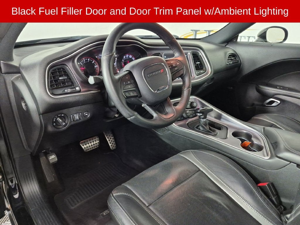2017 Dodge Challenger SXT