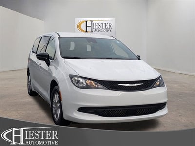 2026 Chrysler Voyager LX