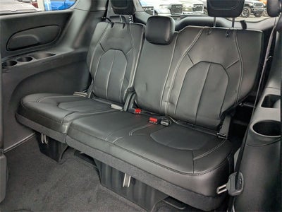 2026 Chrysler Voyager LX