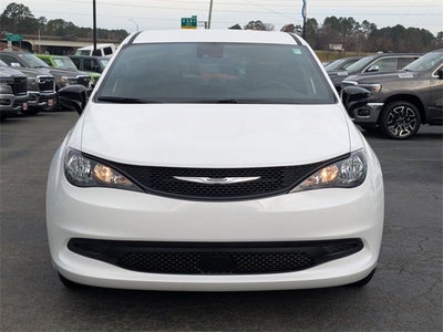 2026 Chrysler Voyager LX