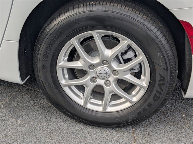 2026 Chrysler Voyager LX