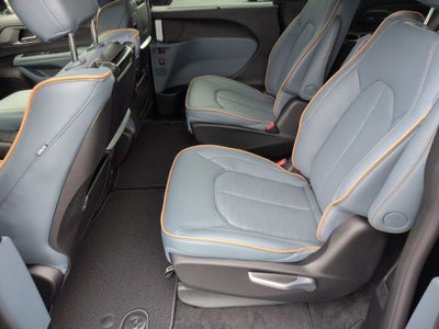 2027 Chrysler Pacifica Pinnacle