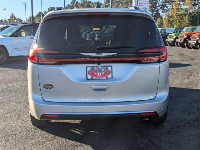 2026 Chrysler Pacifica Pinnacle