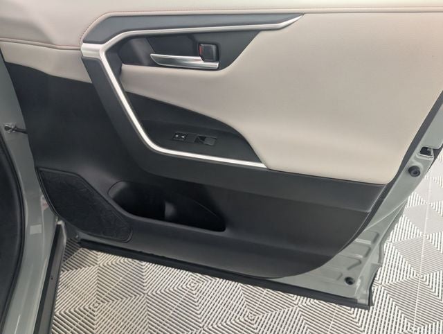 2019 Toyota RAV4 Adventure
