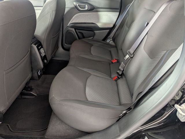 2023 Jeep Compass Sport