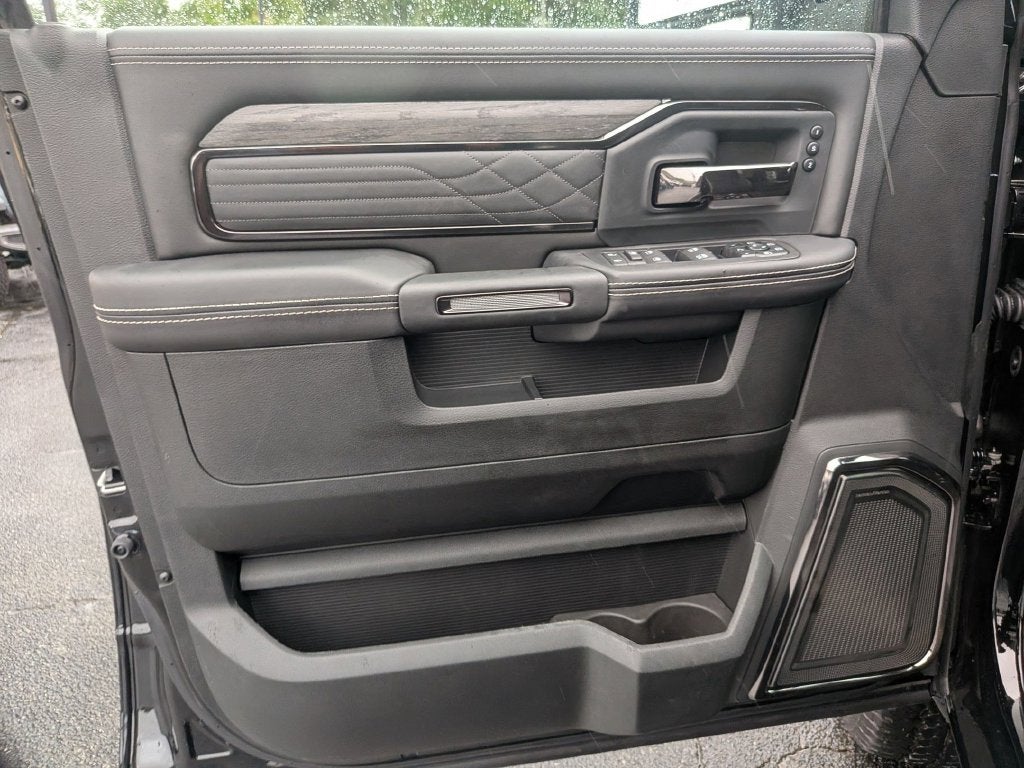 2027 RAM 2500 Limited